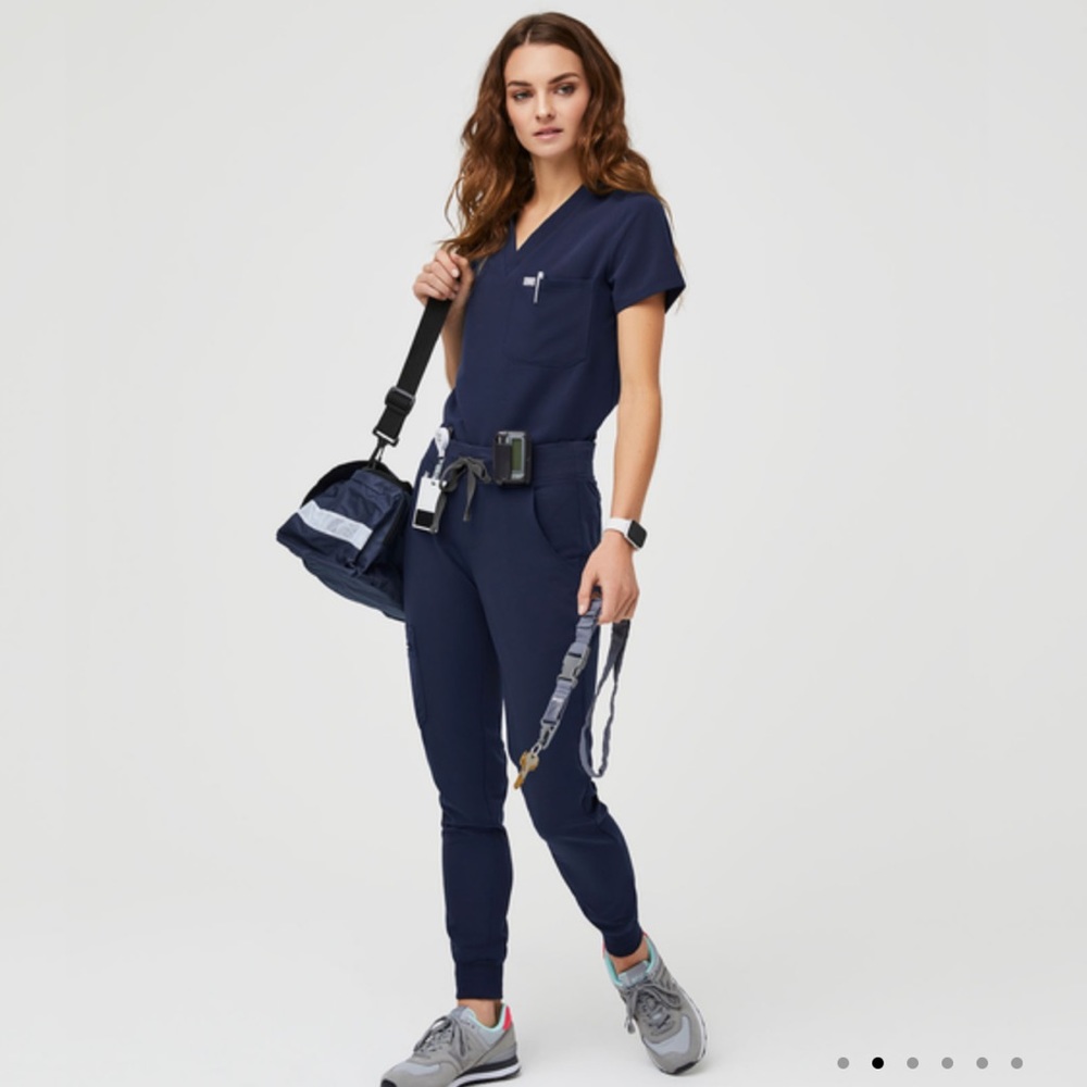 FIGS Zamora Scrub Bottoms - Navy Medium